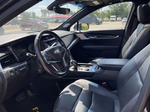 Used 2020 Cadillac XT5 Premium Luxury AWD/4WD image 10