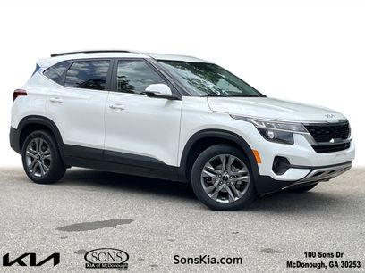 Used 2023 Kia Seltos S w/ Navigation Package