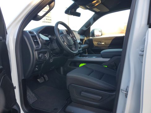 New 2026 RAM 1500 Express image 8