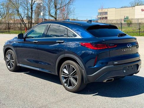 Used 2023 INFINITI QX55 Essential image 5