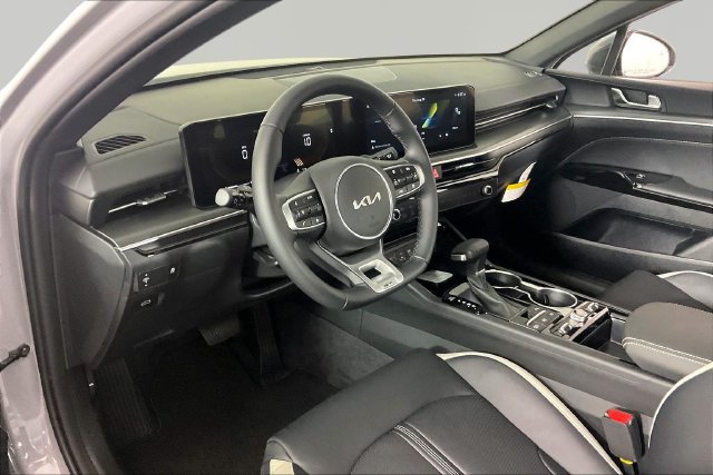New 2026 Kia K5 GT-Line image 8