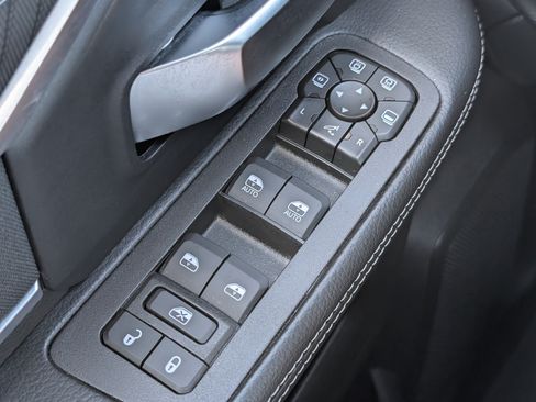 Used 2026 RAM 2500 Big Horn AWD/4WD image 13