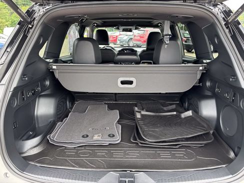 Used 2025 Subaru Forester Touring AWD/4WD image 56