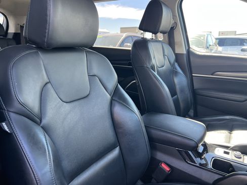 Used 2023 Kia Telluride S w/ S Sunroof Package image 16