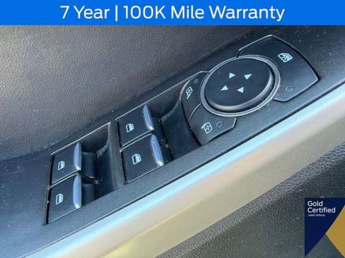 Used 2023 Ford Explorer XLT w/ Equipment Group 202A AWD/4WD image 27