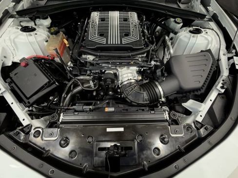 Certified 2019 Chevrolet Camaro ZL1 RWD image 32