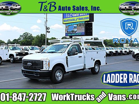 Used 2025 Ford F350 XL w/ XL Driver Assist Package RWD image 1