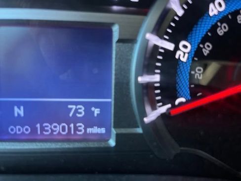 Used 2016 Toyota 4Runner Limited AWD/4WD image 7