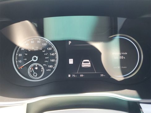 New 2026 Genesis G70 2.5T Prestige image 25