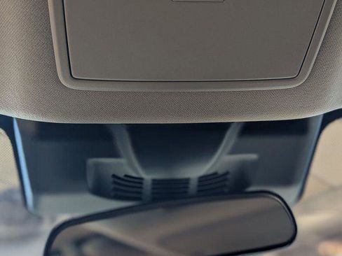 New 2026 Nissan Sentra SR w/ Floor Mat Package FWD image 27