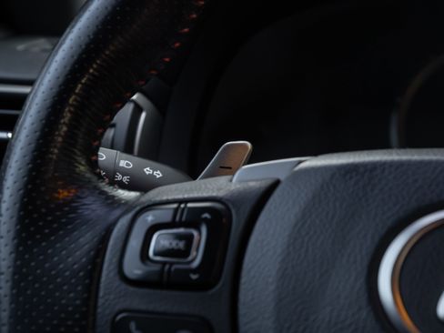 Used 2017 Lexus IS 300 IS 300 AWD image 9