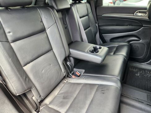 Used 2021 Jeep Grand Cherokee Limited AWD/4WD image 17