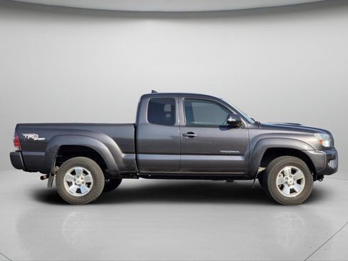 Used 2012 Toyota Tacoma PreRunner w/ TRD Sport Pkg RWD image 27