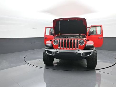Used 2020 Jeep Gladiator Overland AWD/4WD image 46