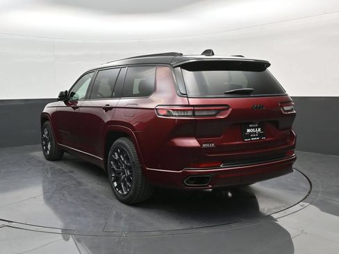 Used 2025 Jeep Grand Cherokee L Summit AWD/4WD image 6