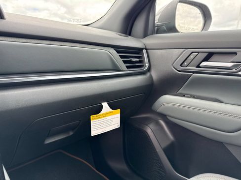 New 2026 GMC Terrain AT4 AWD/4WD image 28
