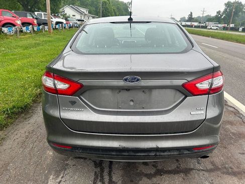Used 2013 Ford Fusion SE image 7