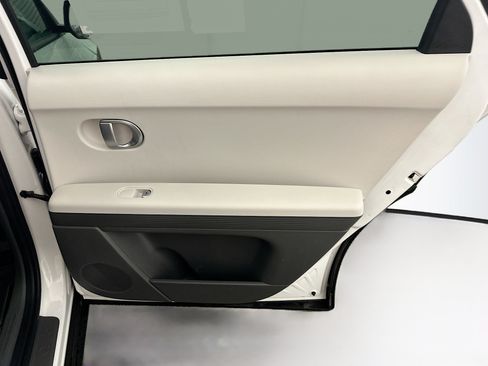Used 2024 Hyundai Ioniq 5 SE AWD/4WD image 31