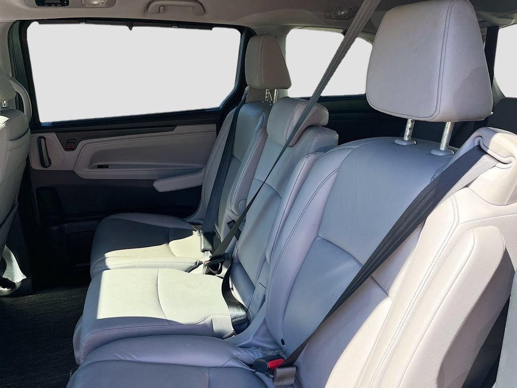 Used 2024 Honda Odyssey Touring image 25