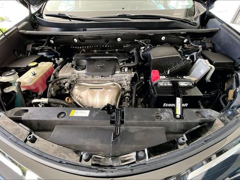 Certified 2017 Toyota RAV4 XLE w/ Carpet Mat Package image 30