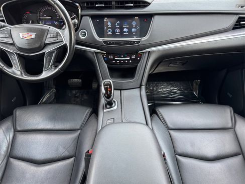 Used 2019 Cadillac XT5 Premium Luxury image 26