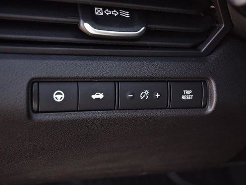 Certified 2024 Nissan Altima 2.0 SR image 11