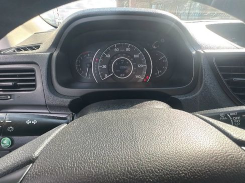 Used 2015 Honda CR-V LX image 16