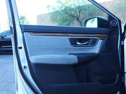 Used 2018 Honda CR-V EX image 36