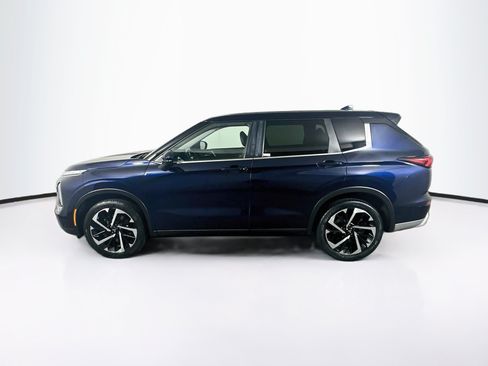 Used 2024 Mitsubishi Outlander SE AWD/4WD image 4