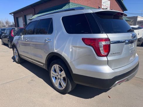 Used 2016 Ford Explorer Limited image 11