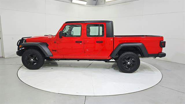 Used 2024 Jeep Gladiator Sport AWD/4WD image 5