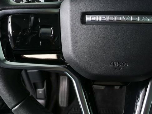 Used 2023 Land Rover Discovery Sport SE image 10
