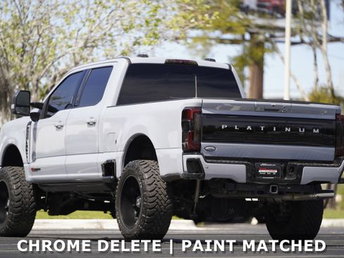 Used 2024 Ford F250 Platinum image 3