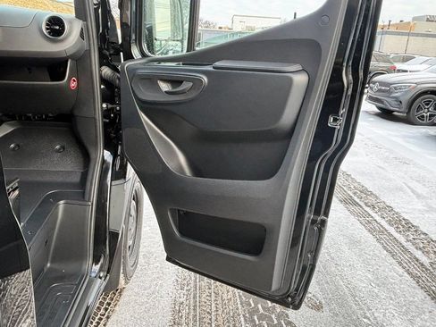 Used 2026 Mercedes-Benz Sprinter 2500 image 21