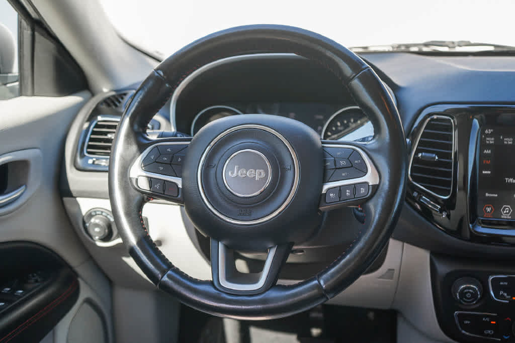 Used 2021 Jeep Compass Limited FWD image 15