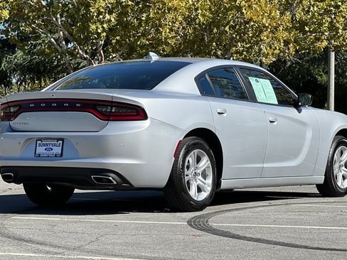 Used 2023 Dodge Charger SXT image 4
