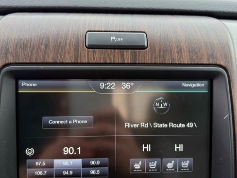 Used 2013 Ford F150 Lariat w/ Mid Equipment Group image 14