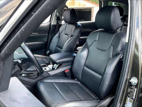 Used 2023 Kia Telluride EX AWD/4WD image 18