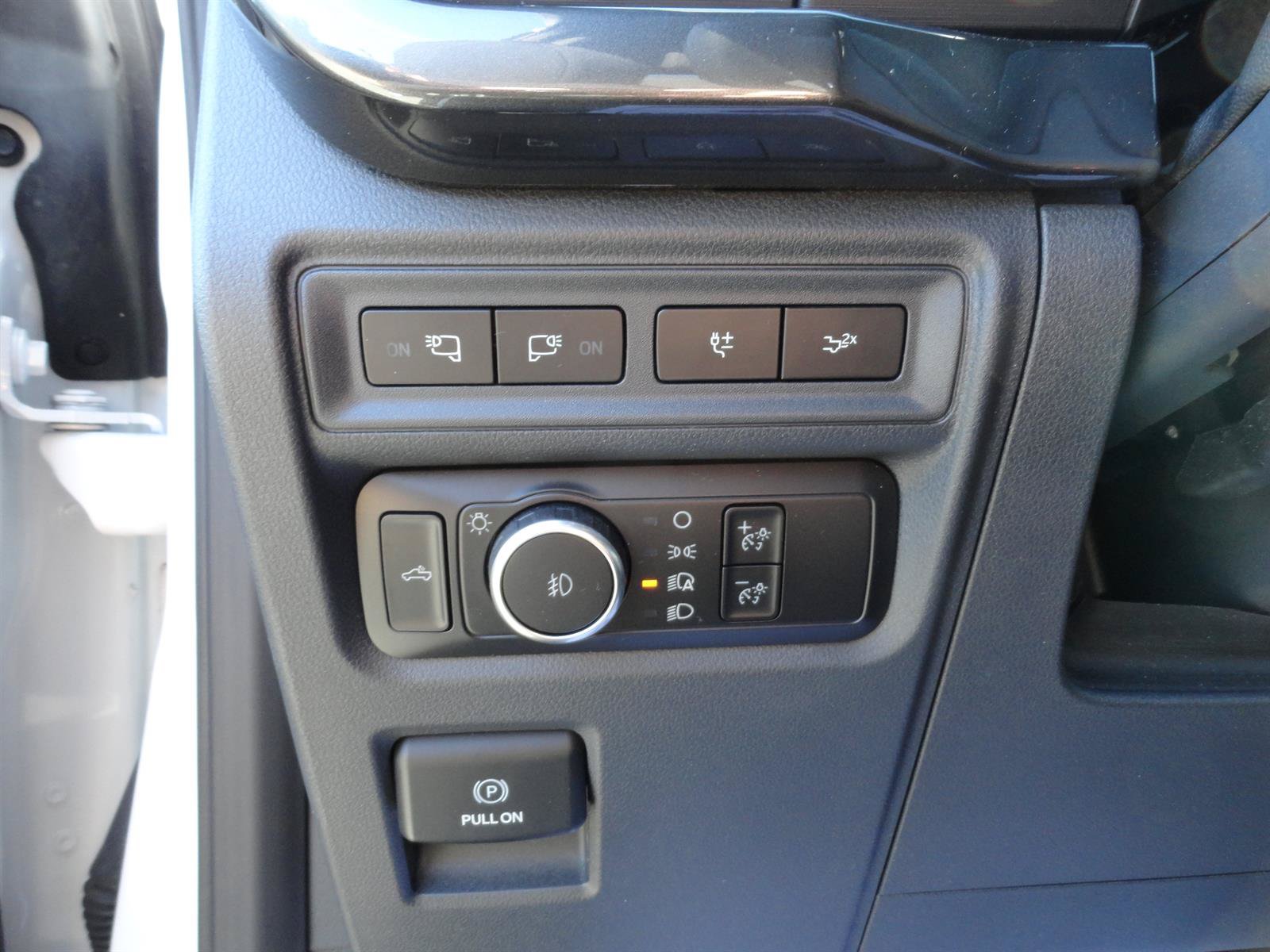 Used 2022 Ford F150 XLT w/ Equipment Group 302A High AWD/4WD image 11