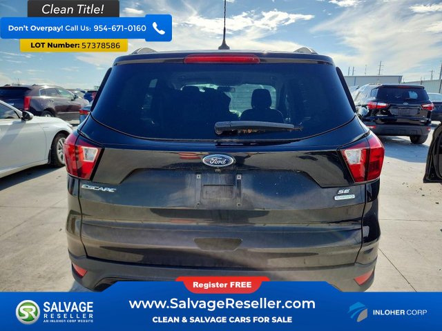 Used 2019 Ford Escape SE FWD image 8