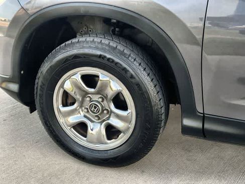 Used 2015 Honda CR-V LX image 9