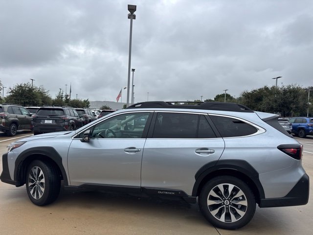 Certified 2024 Subaru Outback Limited AWD/4WD image 5