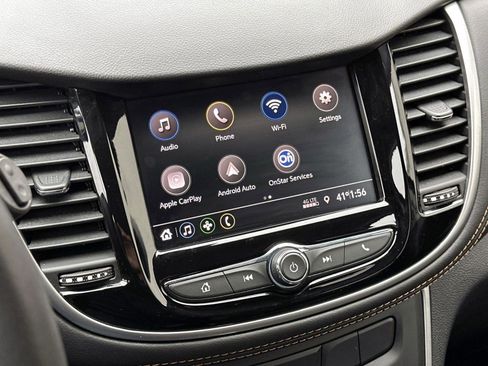 Certified 2022 Chevrolet Trax LT w/ Driver Confidence Package image 23