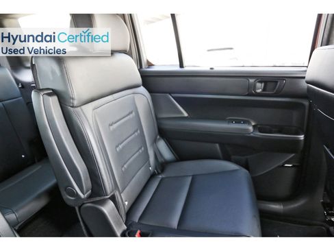 Used 2025 Hyundai Santa Fe Calligraphy image 15