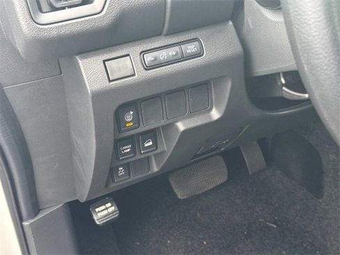 New 2026 Nissan Frontier S image 23