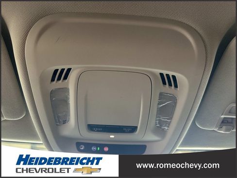 Used 2023 Buick Envision Essence AWD/4WD image 25