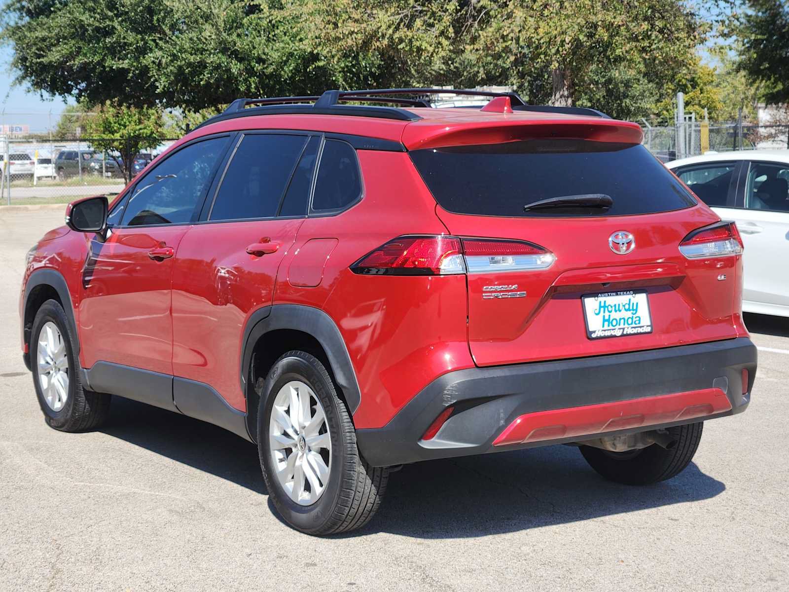 Used 2022 Toyota Corolla Cross LE FWD image 6