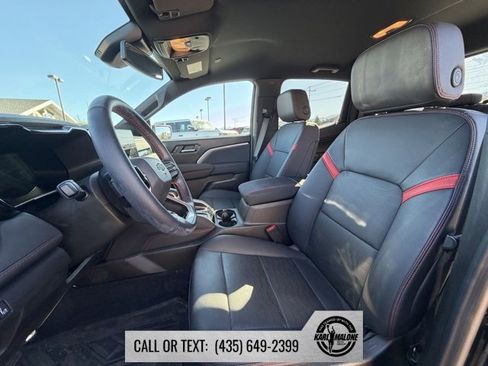 Used 2024 Chevrolet Colorado Z71 w/ Z71 Convenience Package 2 image 10