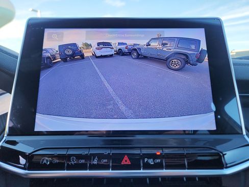 New 2026 Jeep Compass Limited image 30