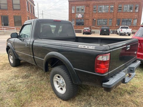 Used 2004 Ford Ranger 2WD Regular Cab image 9